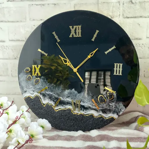 Resin wall clock