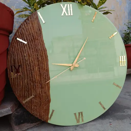 Resin wall clock