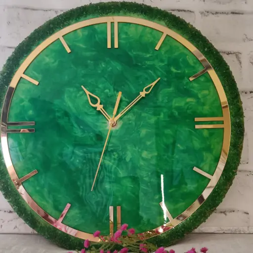 Resin wall clock